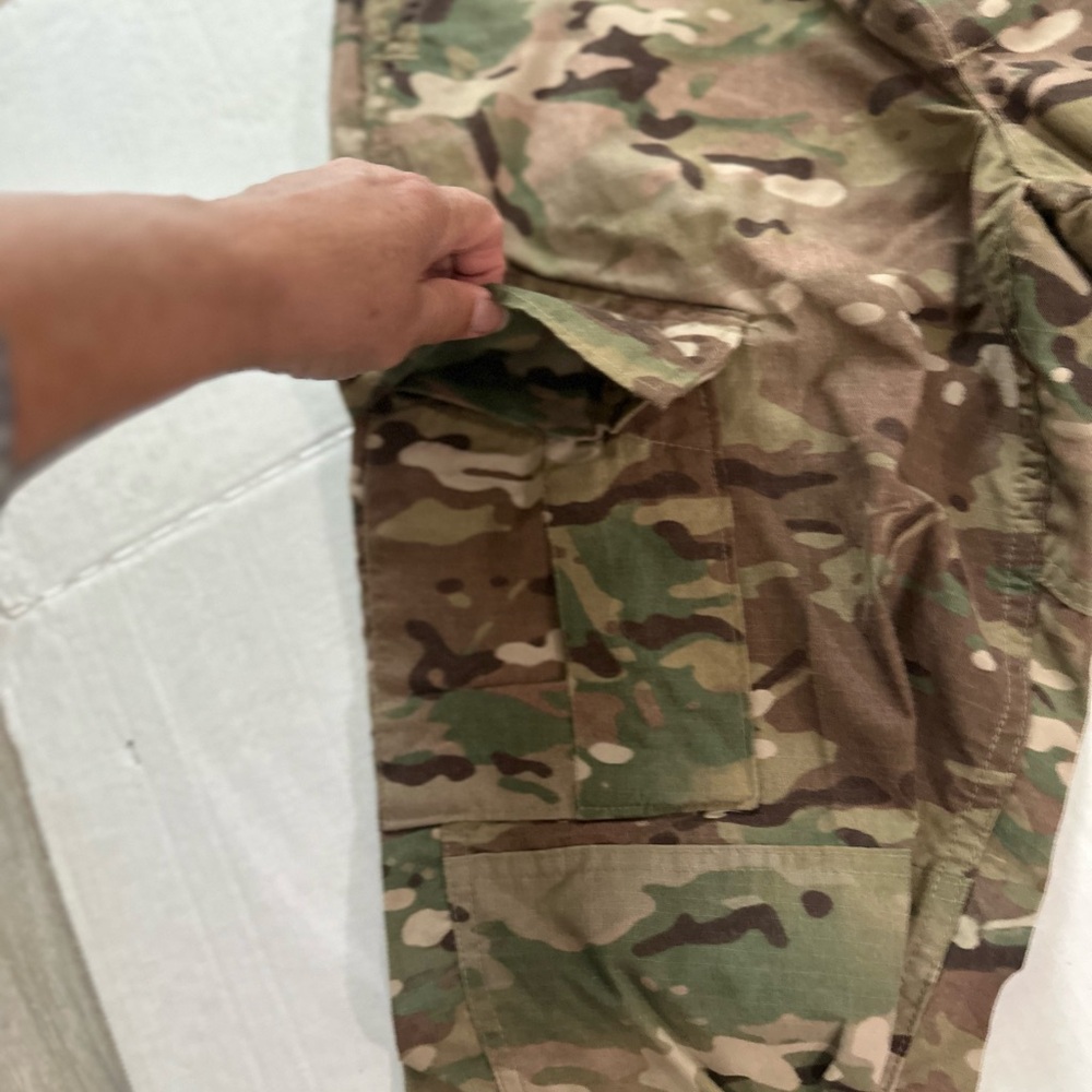 Camouflage Men's/womans  Pants Army issue fatigues/ New with tags/size in photo - Picture 4 of 6
